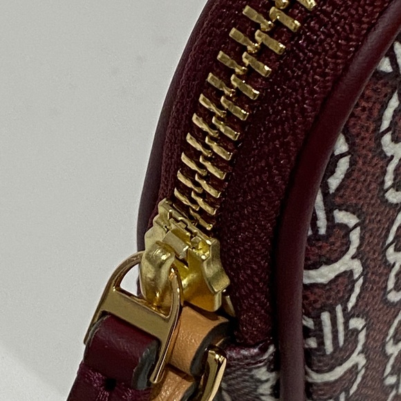 Tory Burch Gemini Link Canvas Wristlet - Picture 6 of 9